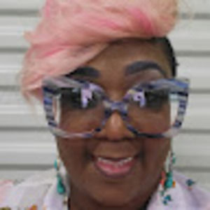 Meet your Posher, Lonjita